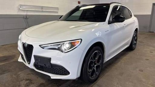 ALFA ROMEO STELVIO 2022 ZASPAKBN0N7D27309 image